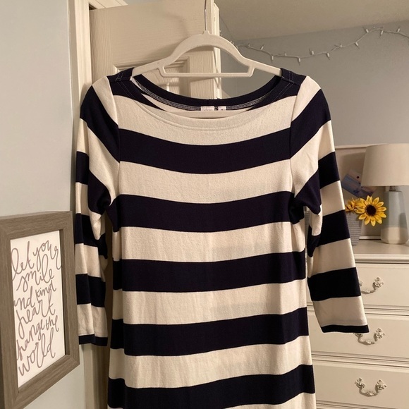 gap Striped Dress - Picture 4 of 9